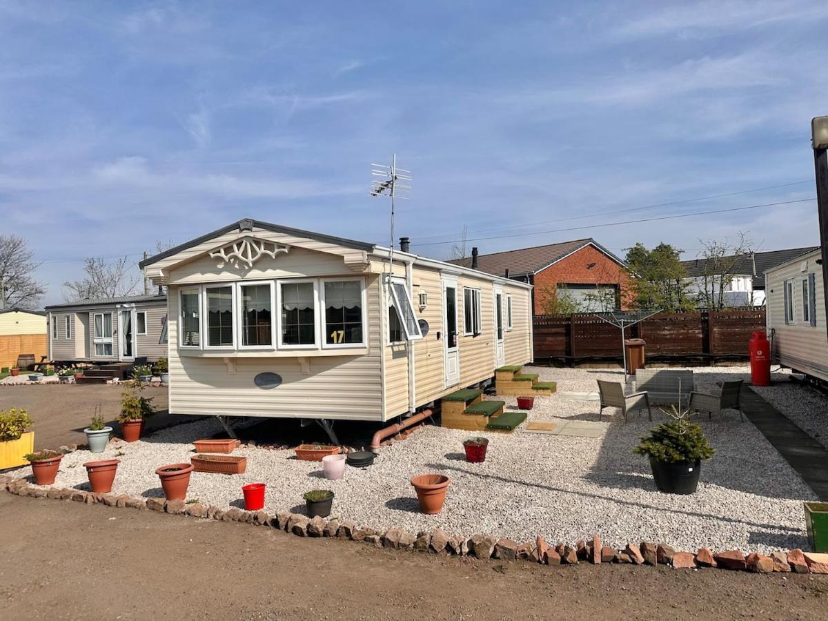 Willerby Granada 2-Bedroom Caravan, Glasgow أودينغستن المظهر الخارجي الصورة
